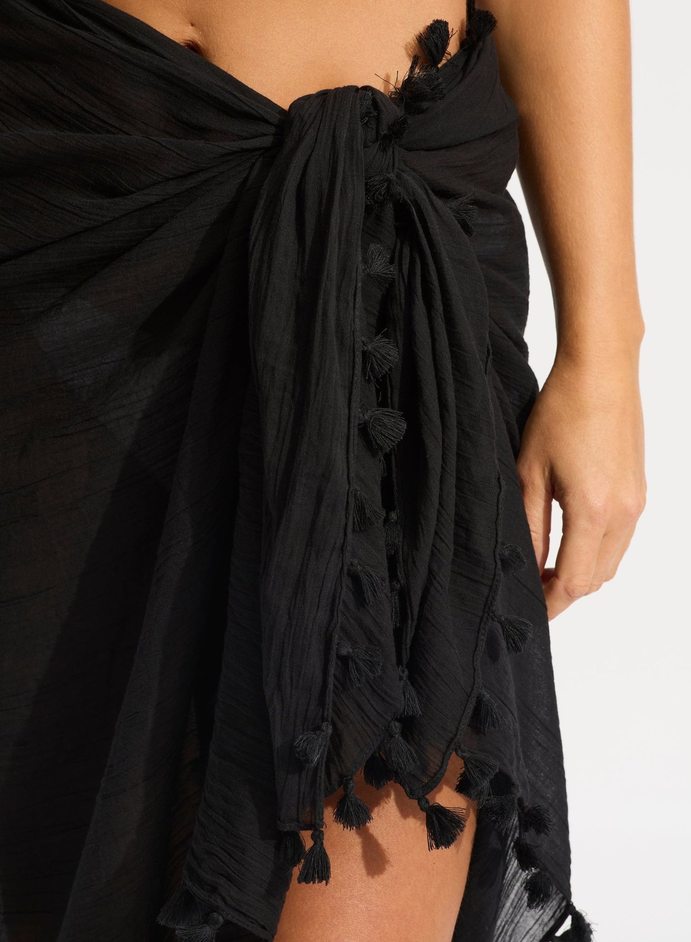 Seafolly Cotton Gauze Sarong In Black - Beach 2 Bar London