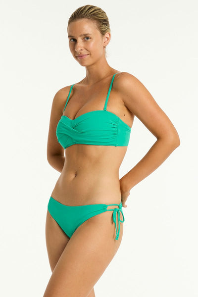 Sea Level Twist Bandeau In Evergreen - Beach 2 Bar London